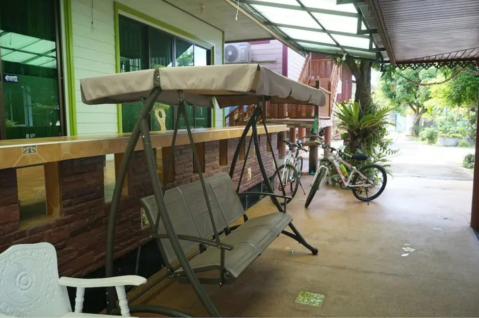 Three Moons Homestay