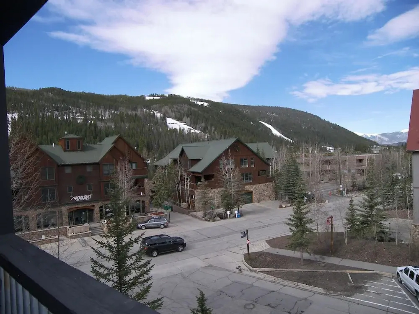 Dakota Lodge 2 Bed 2 Bath