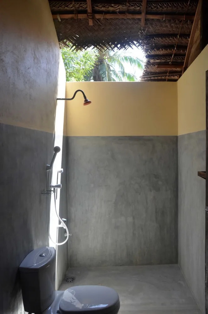 Arne's Place The Friendliest Hotel