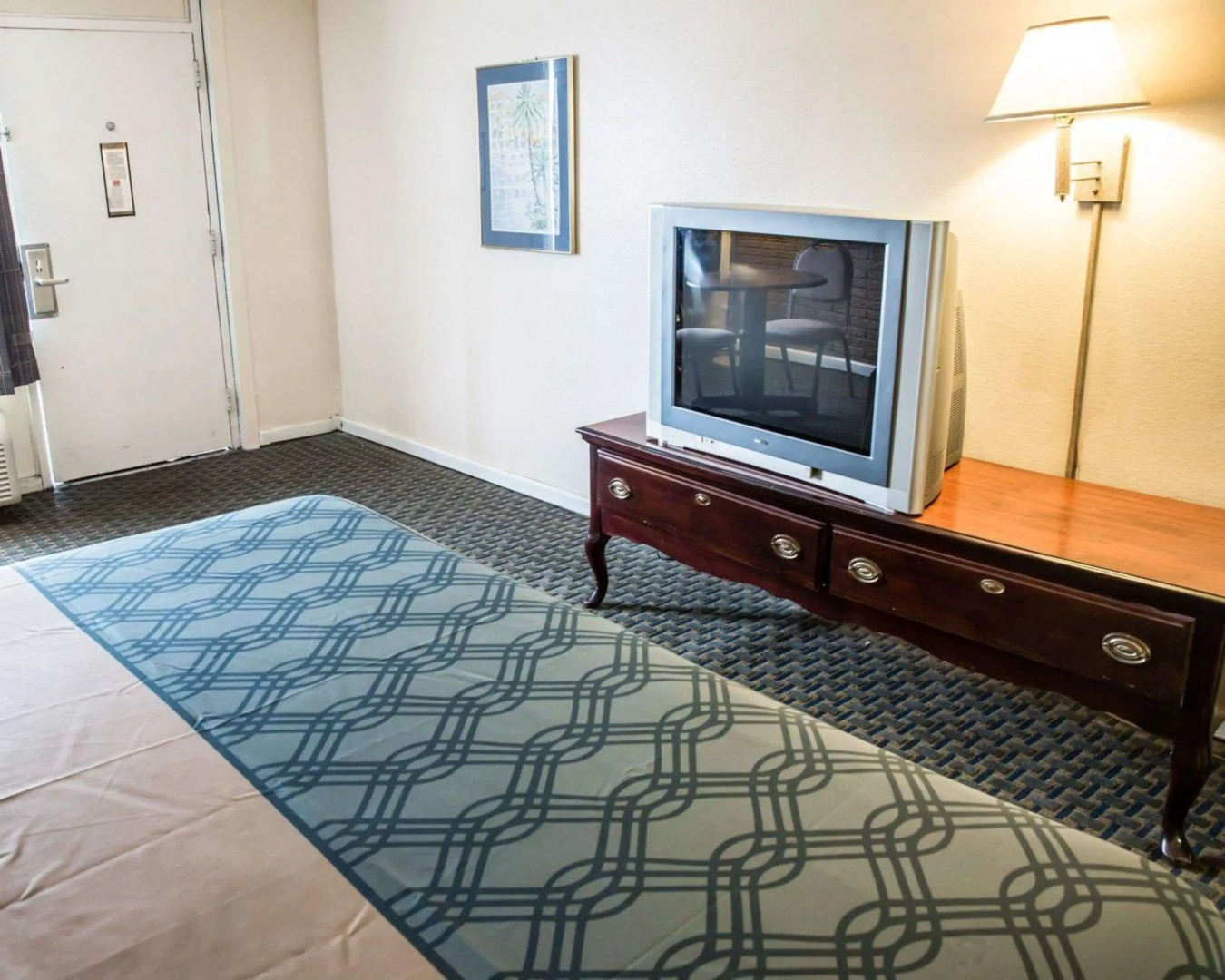 Rodeway Inn & Suites Wilmington North