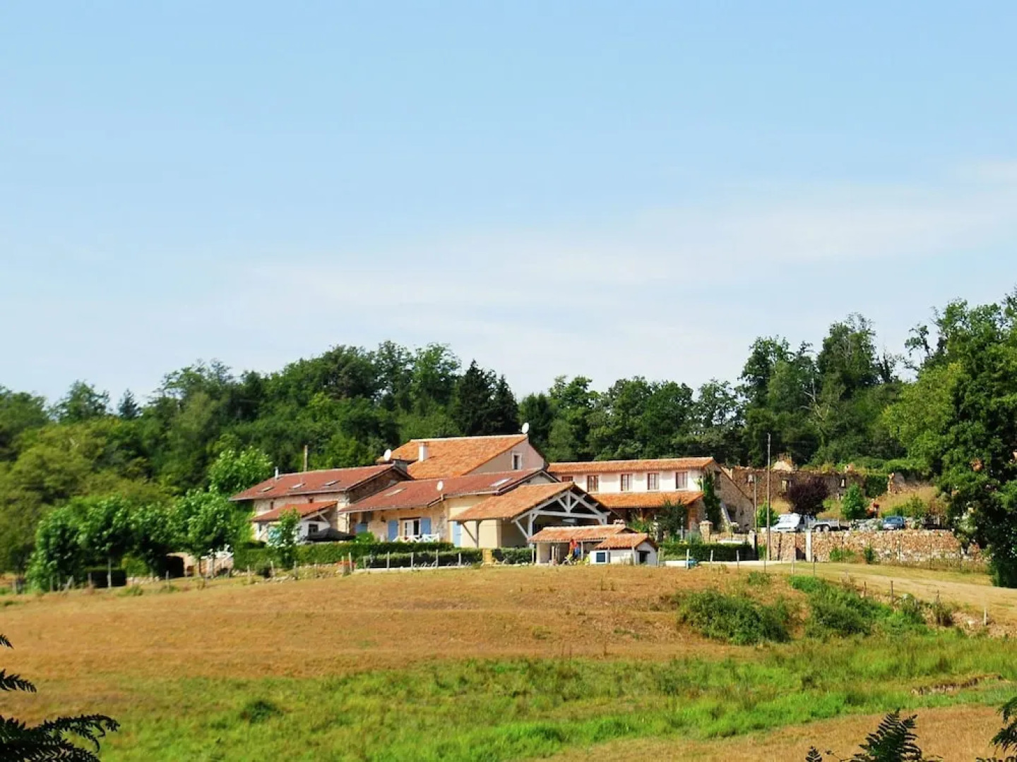 Romantic Tower With Roof Terrace and Plenty of Privacy and use Heated Pool