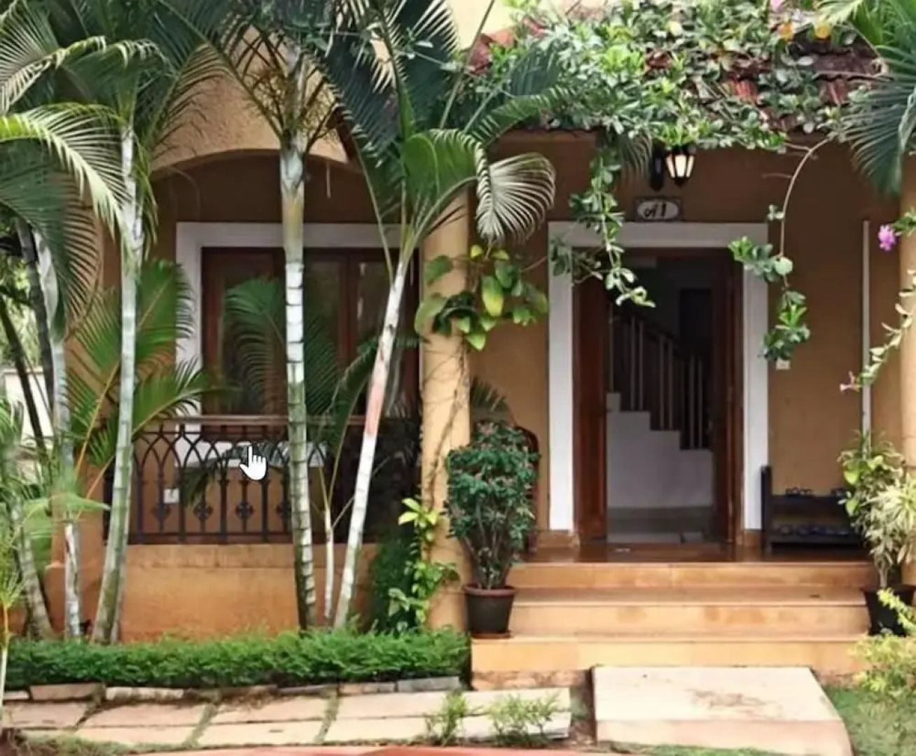 Villa Fountain Court