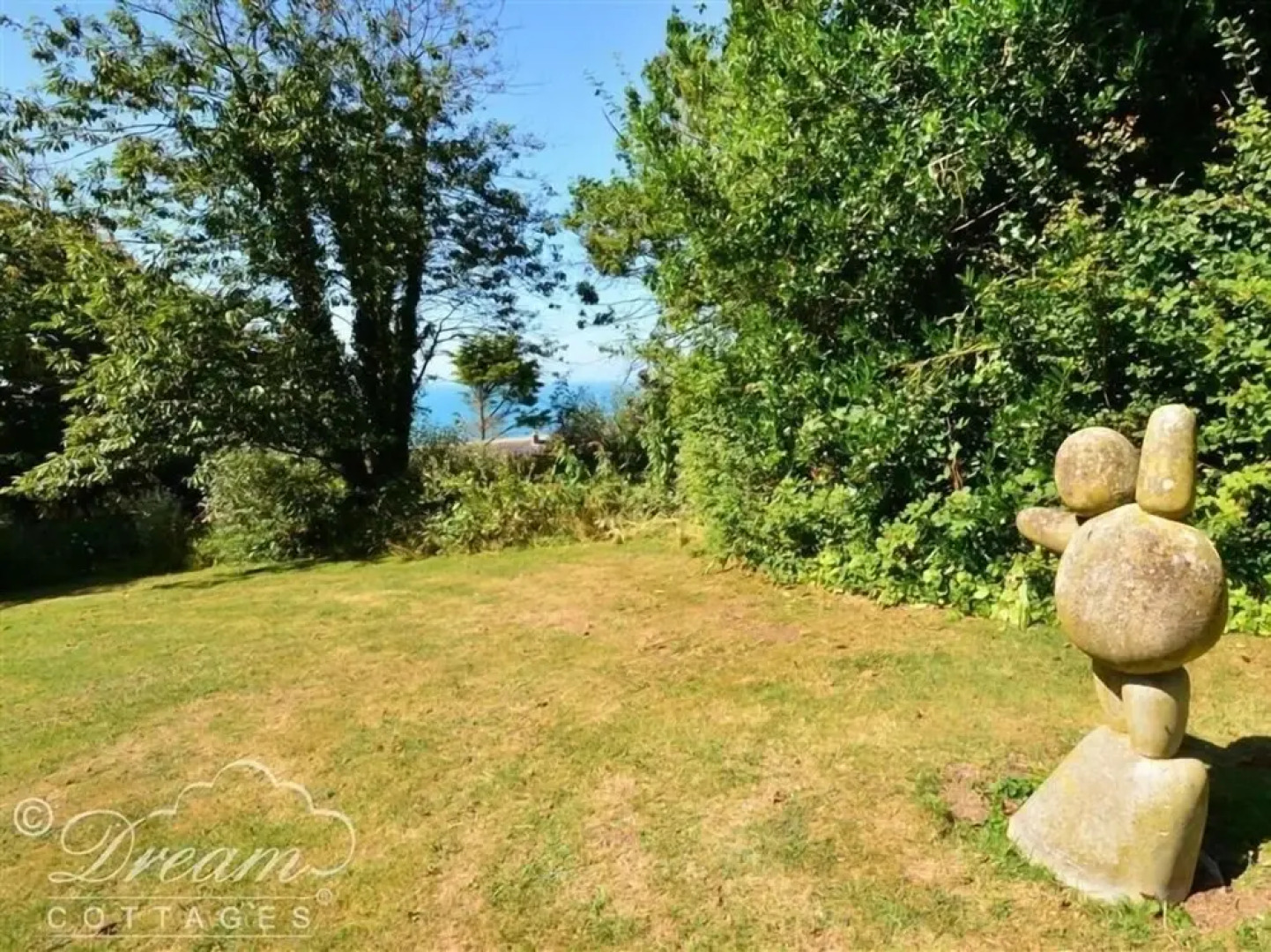 Whispering Pines Cottage, West Bexington