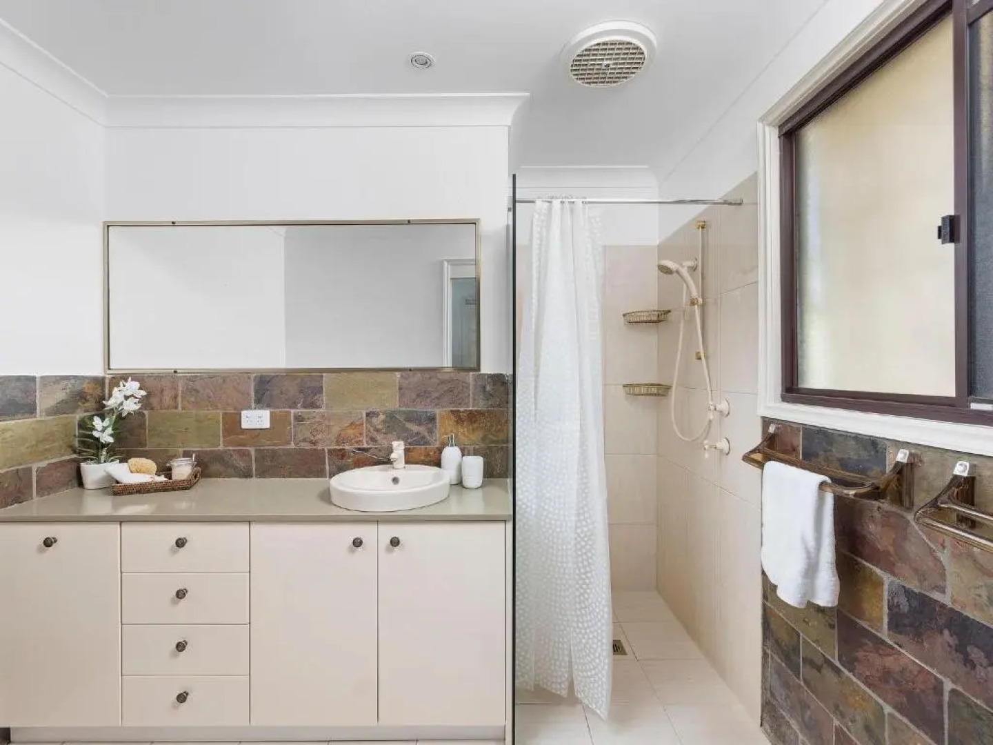 Nelson Bay Rd 4296 Cheeky Tiki