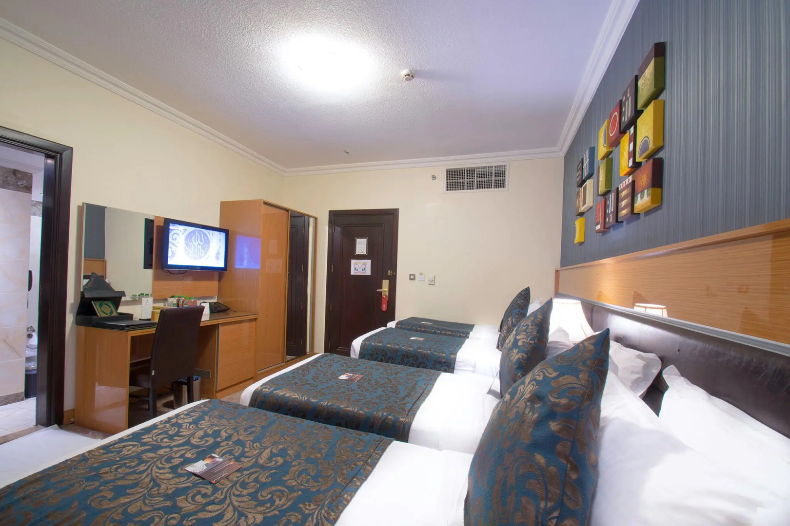 Golden Tulip Al Shakreen