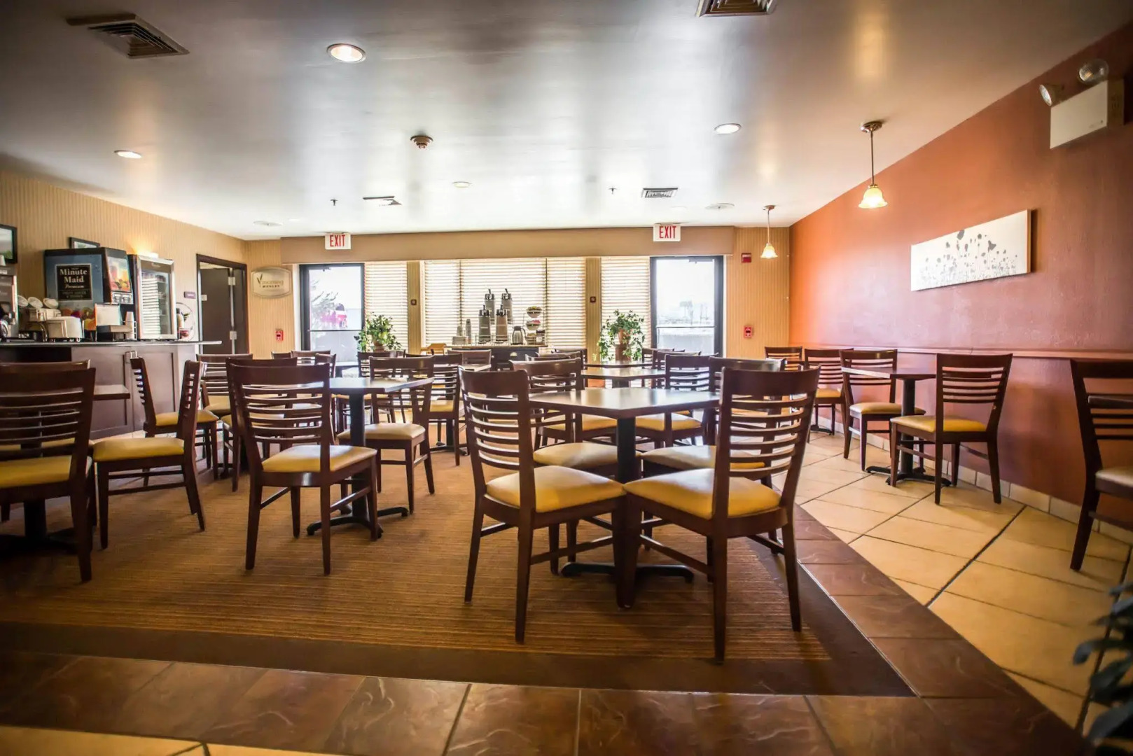 Sleep Inn & Suites Dunmore