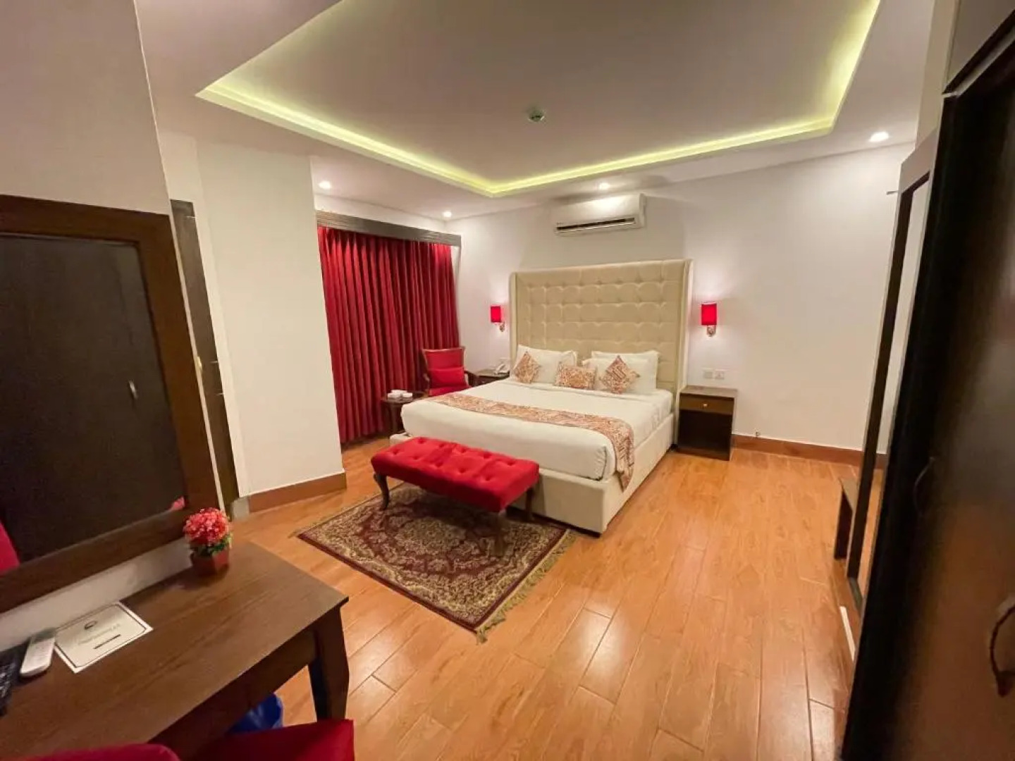 Grand Mongolia Hotel