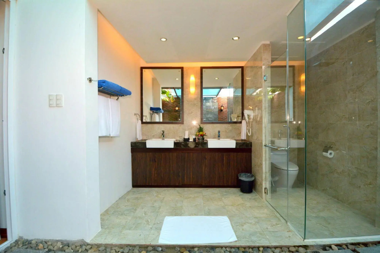 Ocean Waves Resort