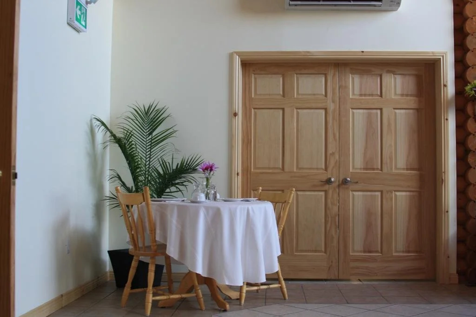 Smith Rock Chalets & Retreat