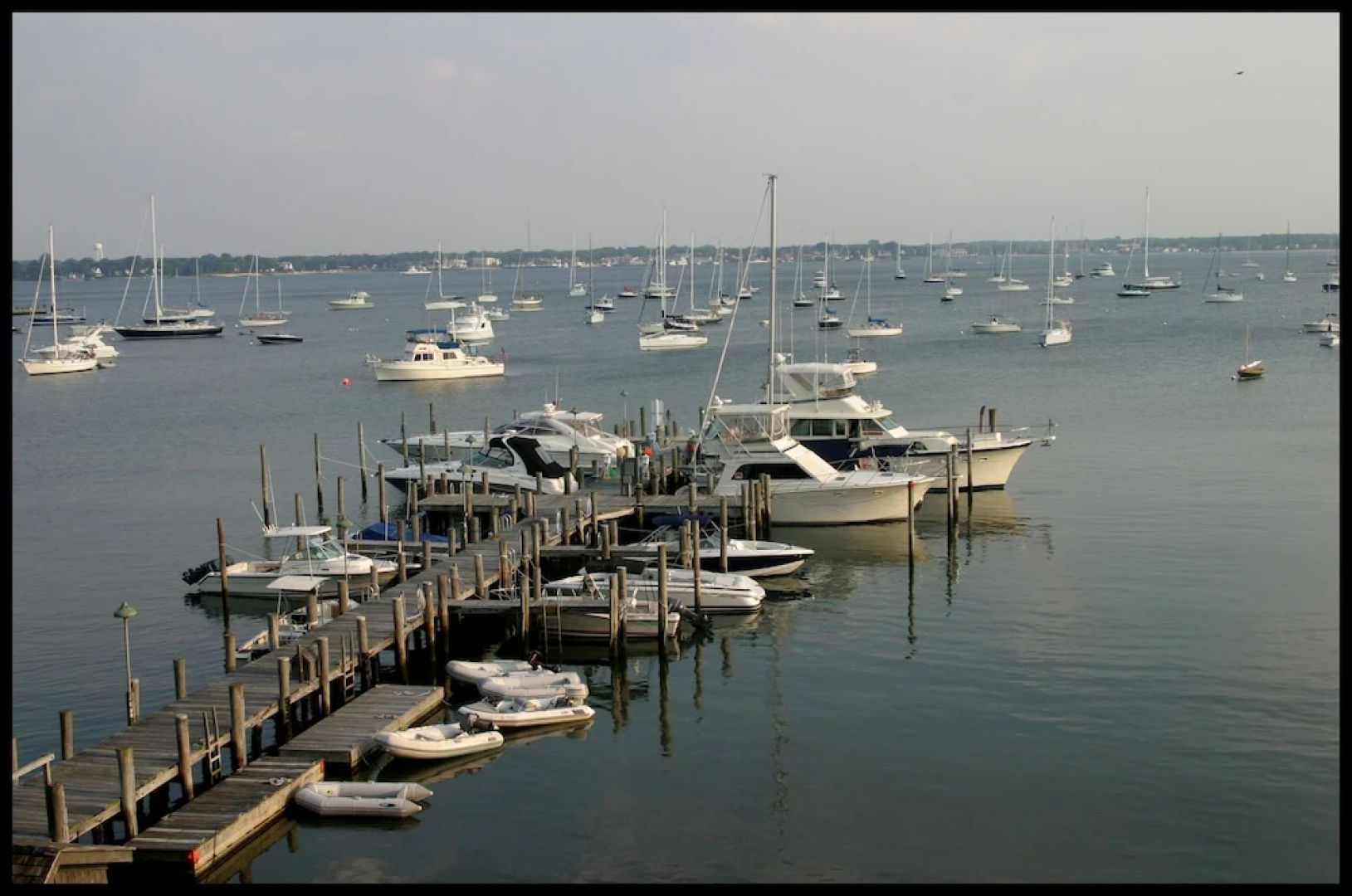 Dering Harbor Inn