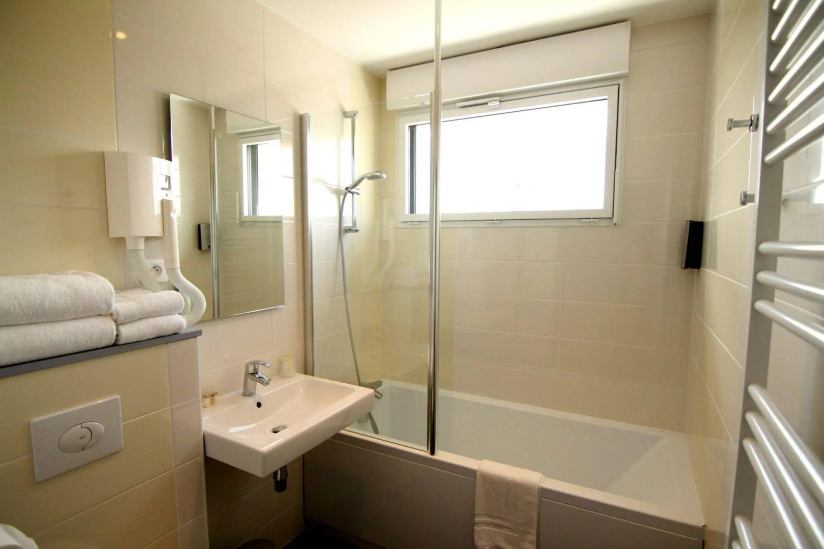 Logis Hôtel - La Chambre d'Amiens