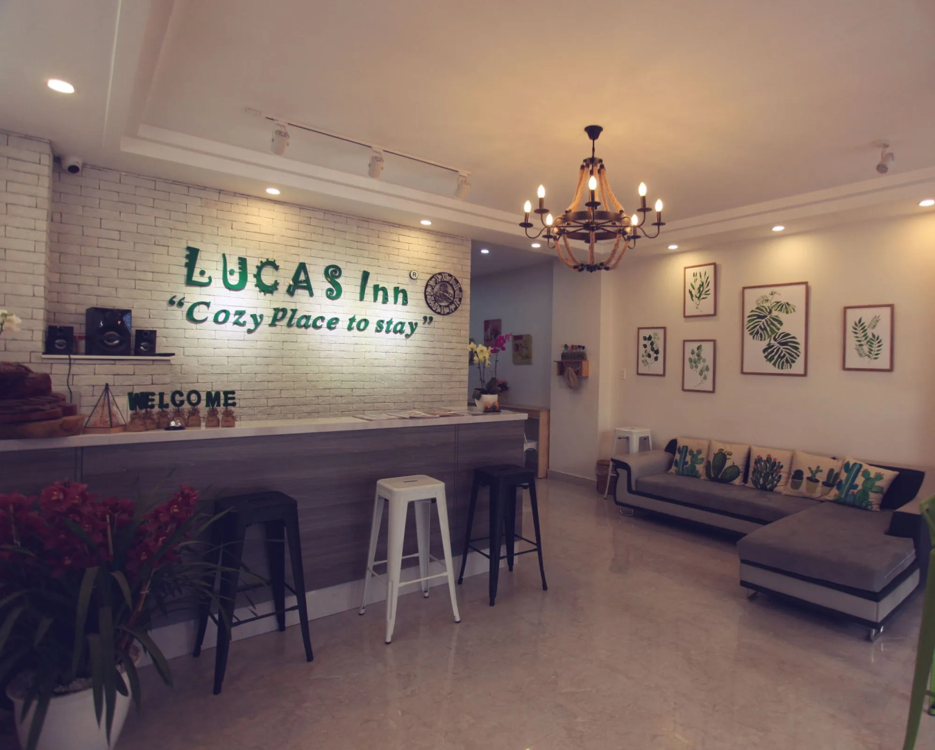 Lucas Inn