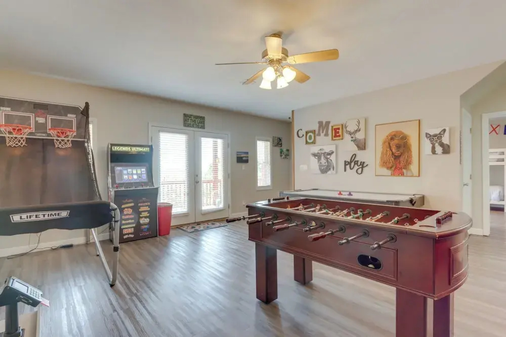 Beaver Lake Home w/ Game Room, Boat Slip & Views!