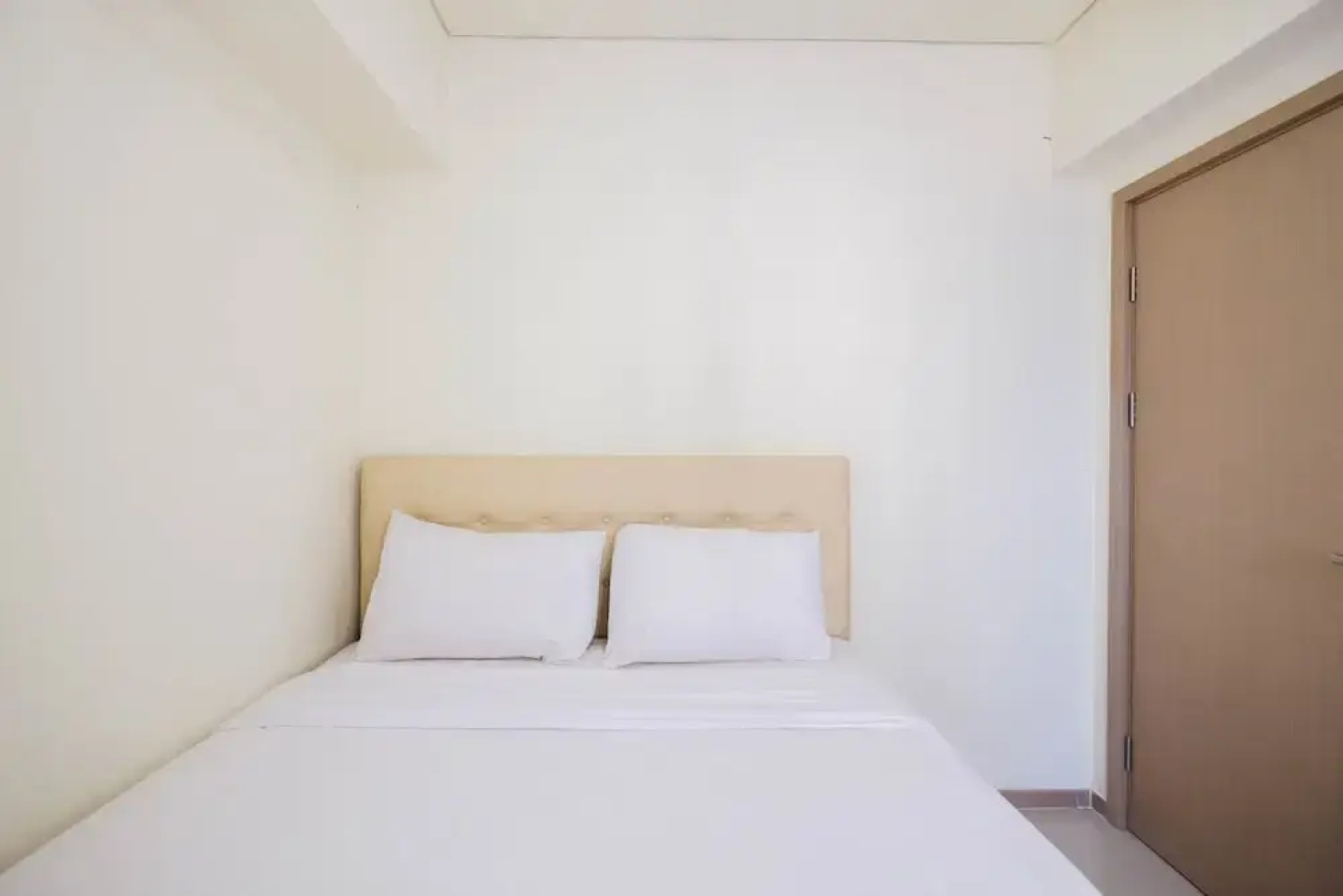 Well Furnished 2Br At Meikarta Apartment