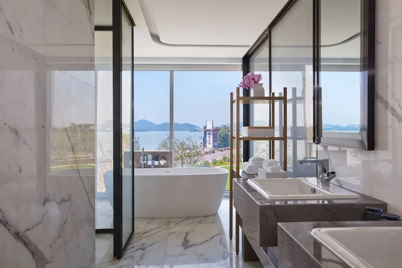 Xuzhou Marriott Hotel Lakeview