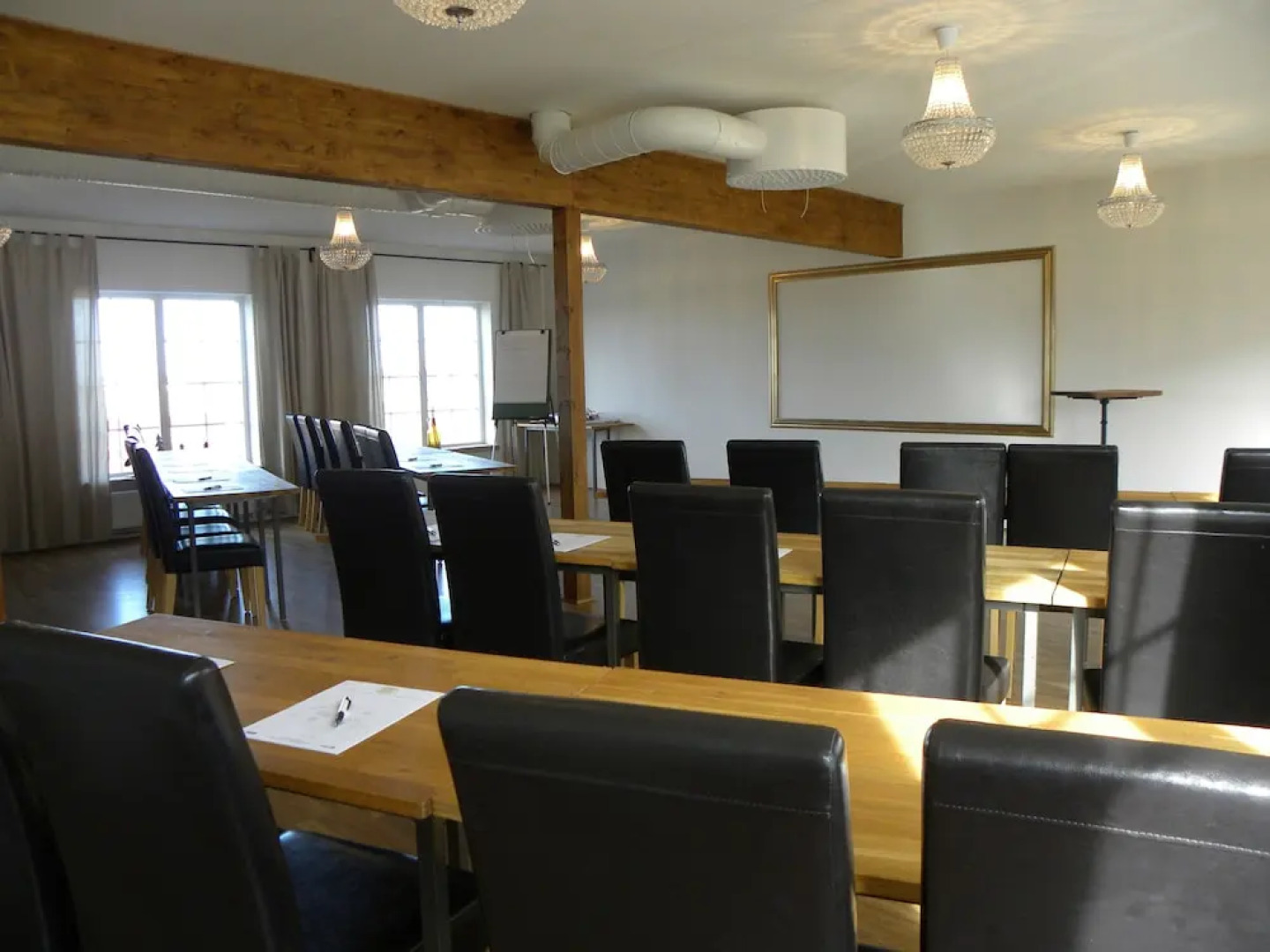 Lanthotell Lögnäs Gård