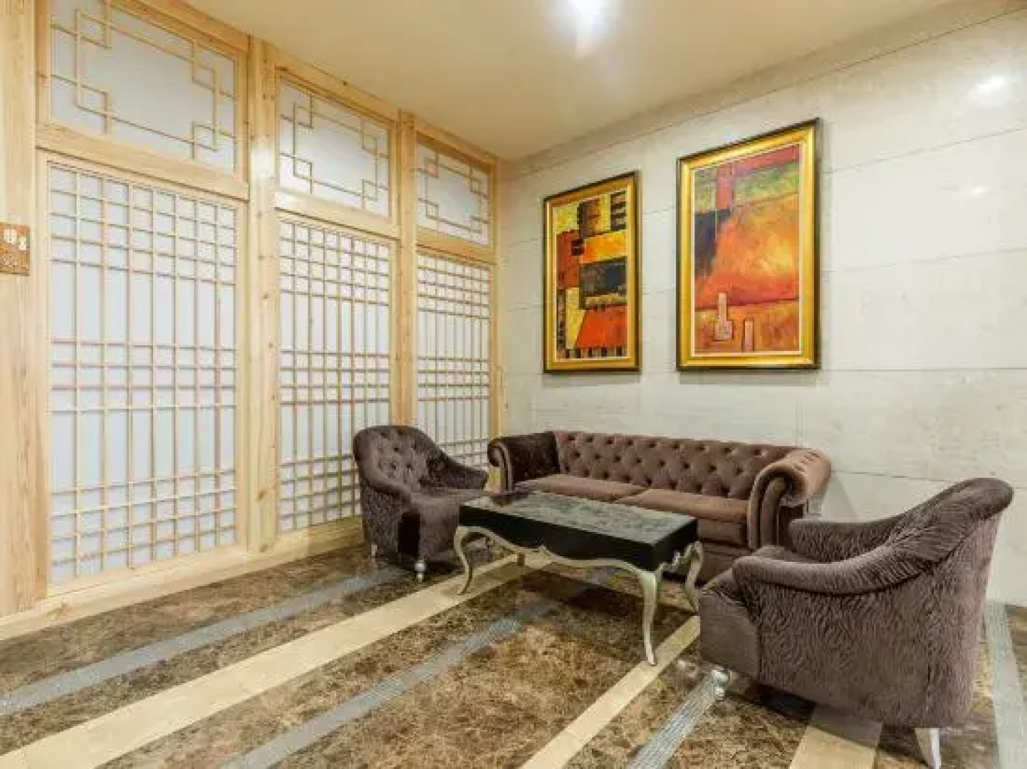 Jinbi Spa Club