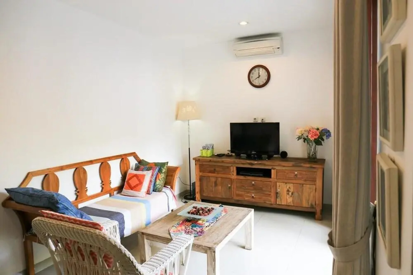 Dewi Villa Padangbai Hotel