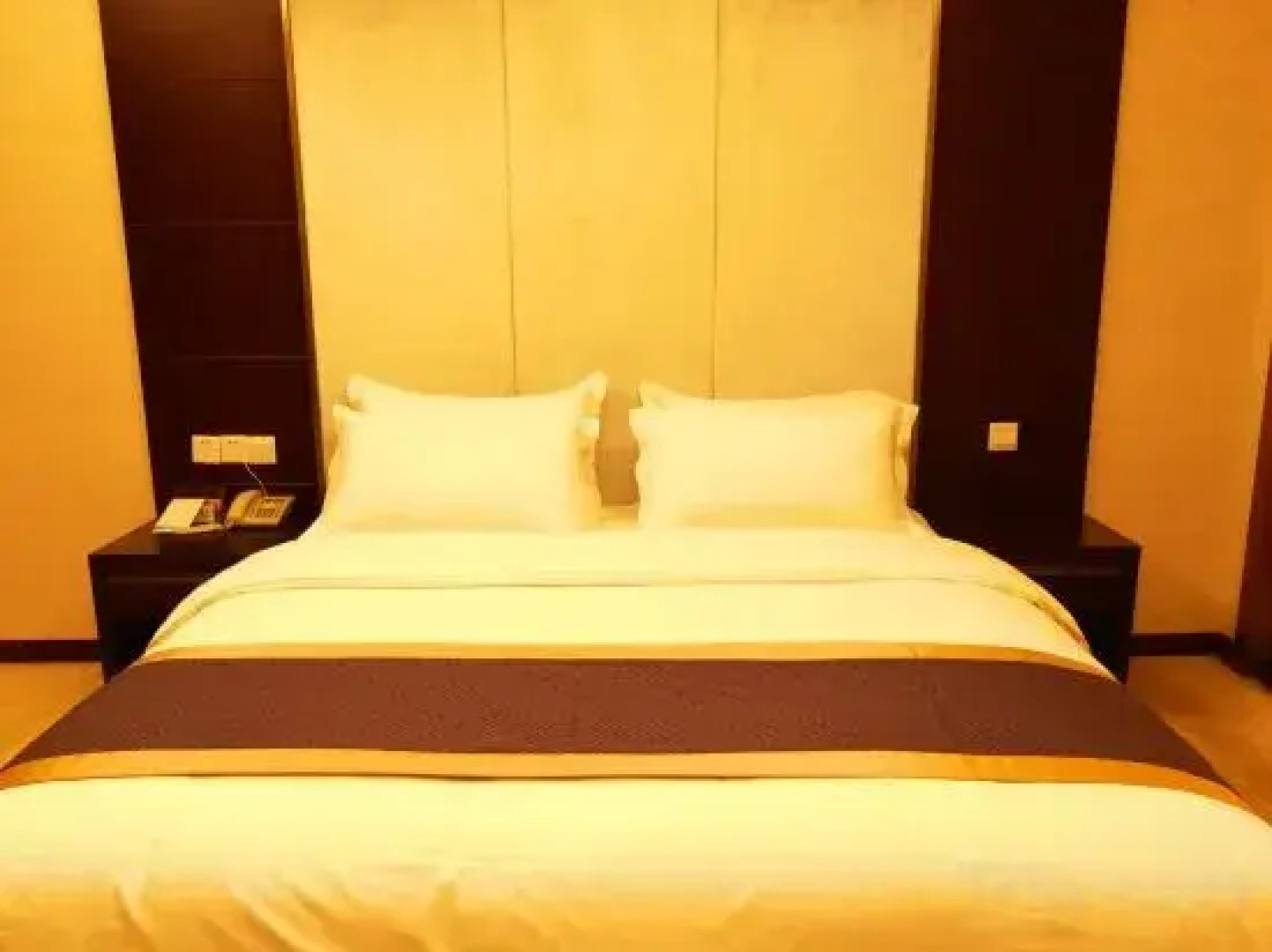 Qiubei Chuanyu Hotel