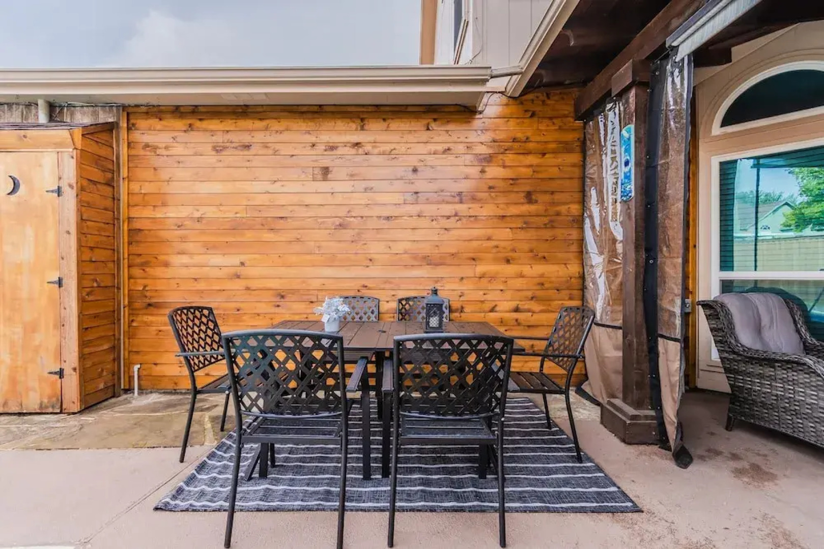 5 Bedroom Spacious Getaway, 2 Game Rooms, Hot Tub by Redawning