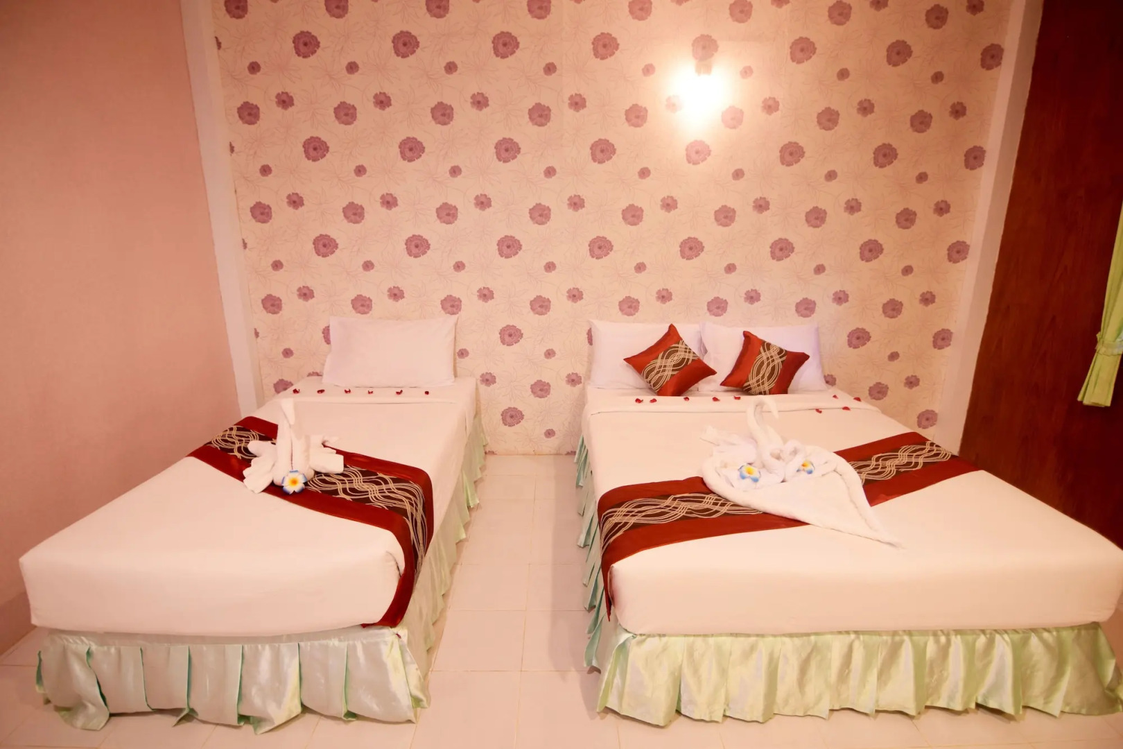 Mild Garden View Resort