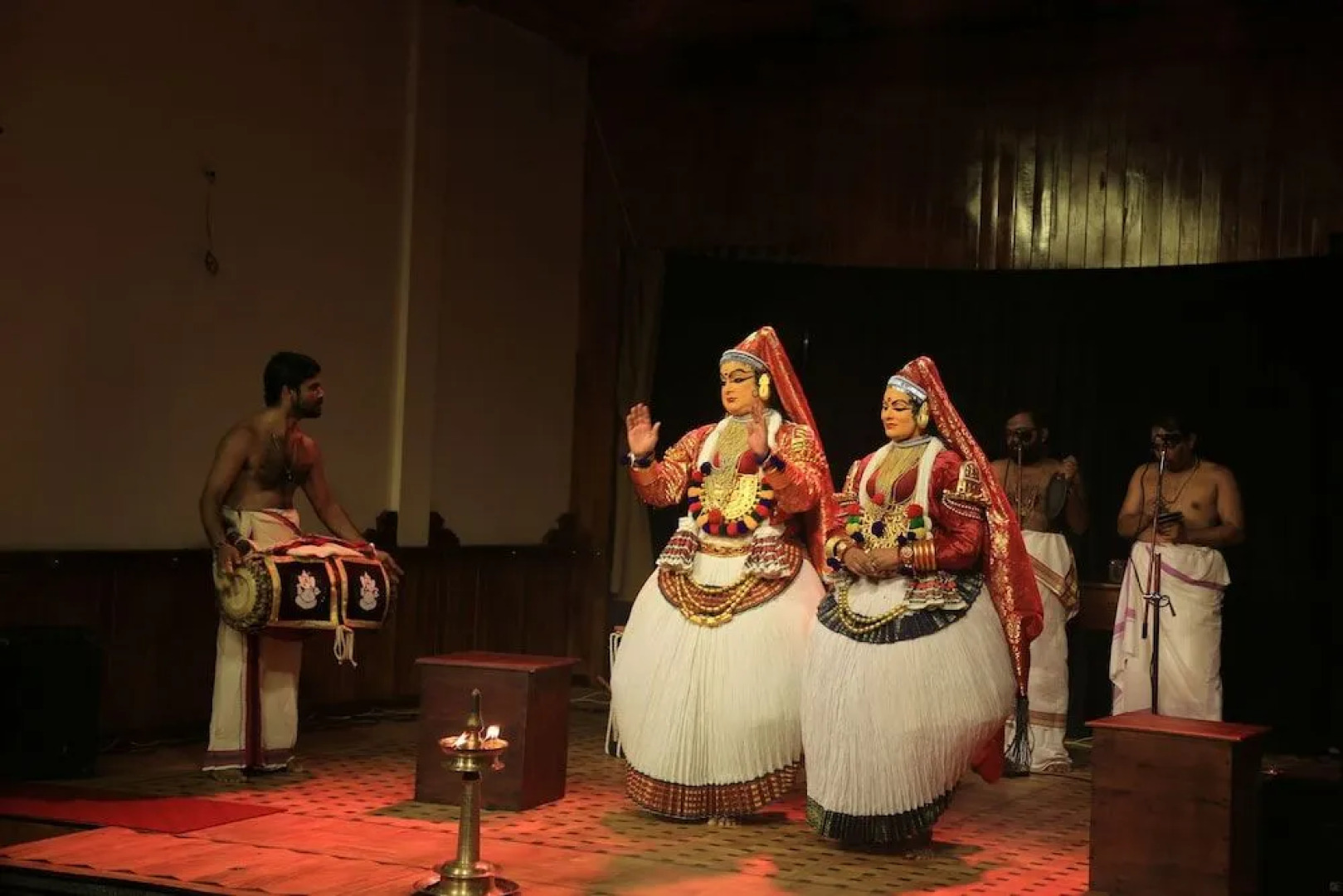 Neelambari Ecotourism Thrissur Aratupuzh