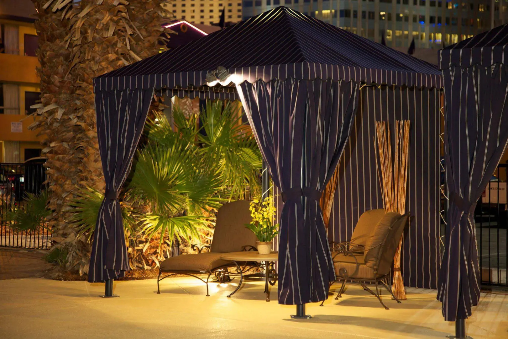 Travelodge Center Strip