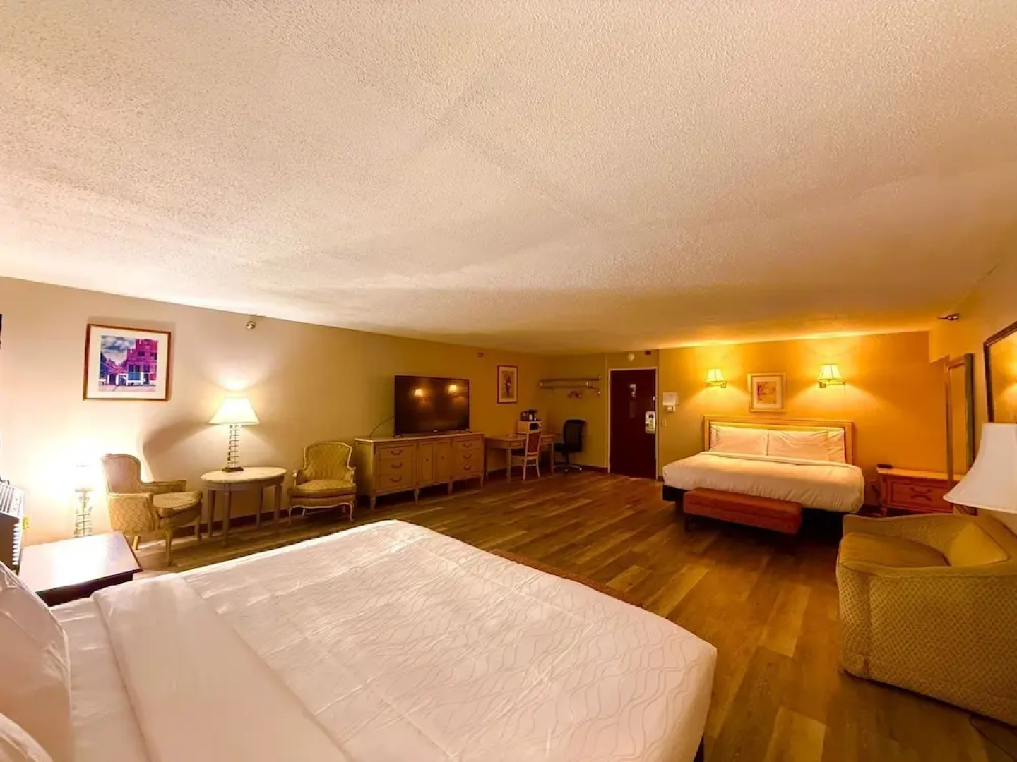 Presque Isle Inn & Convention Center