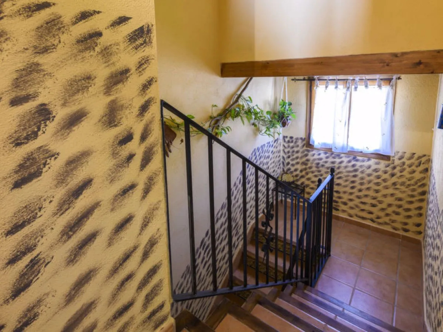 House Angelita Olocau del Rey 13406