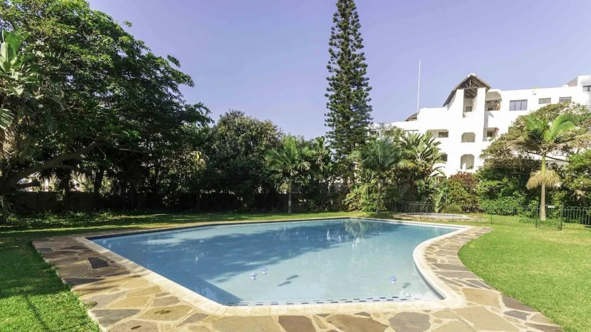 La Ballito 603 (new listing)
