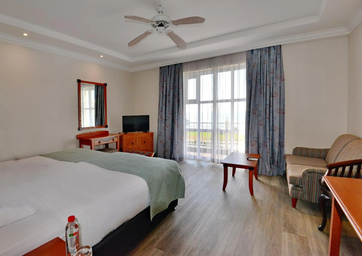 Courtyard Hotel Gqeberha