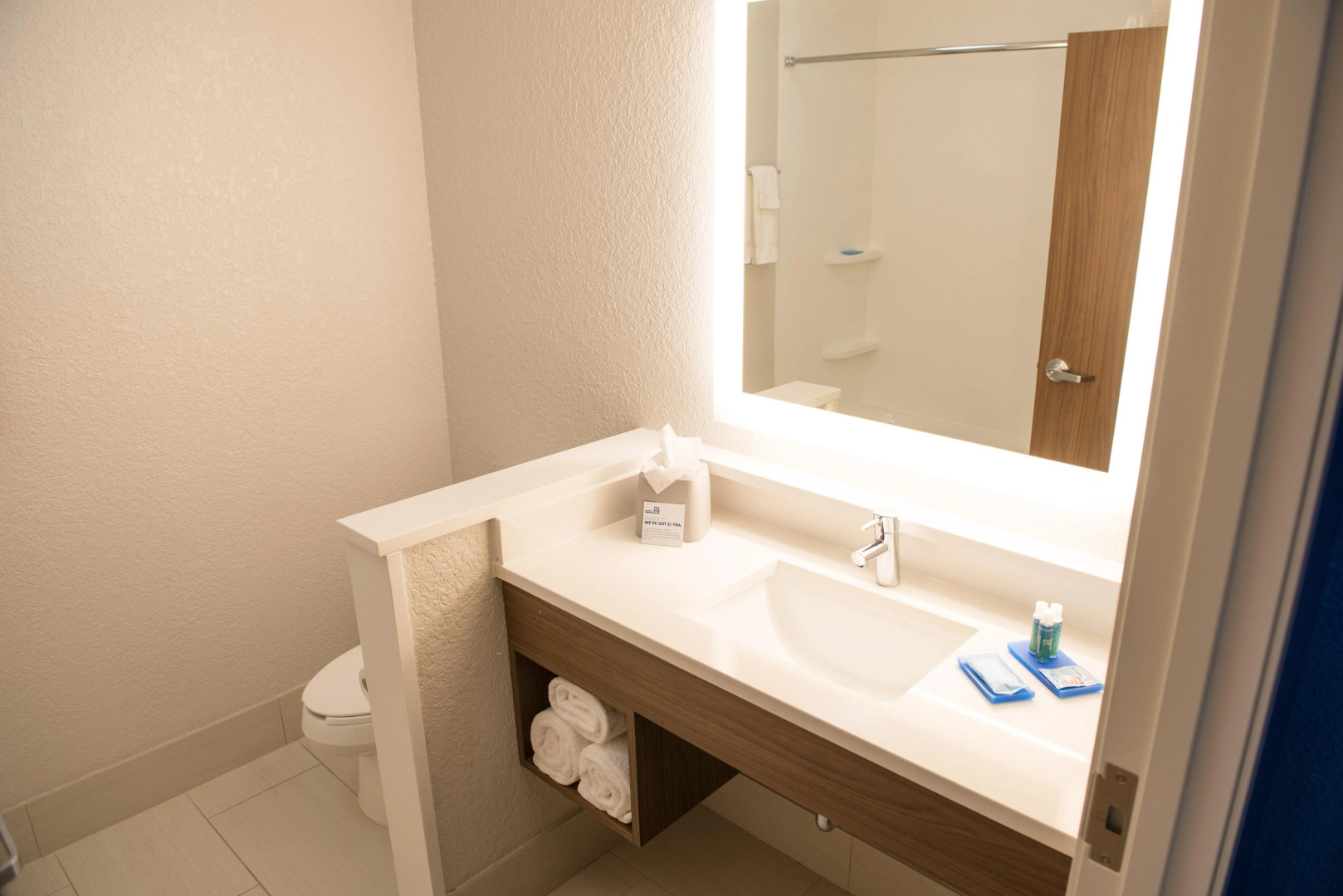 Holiday Inn Express Hotel & Suites East Lansing by IHG
