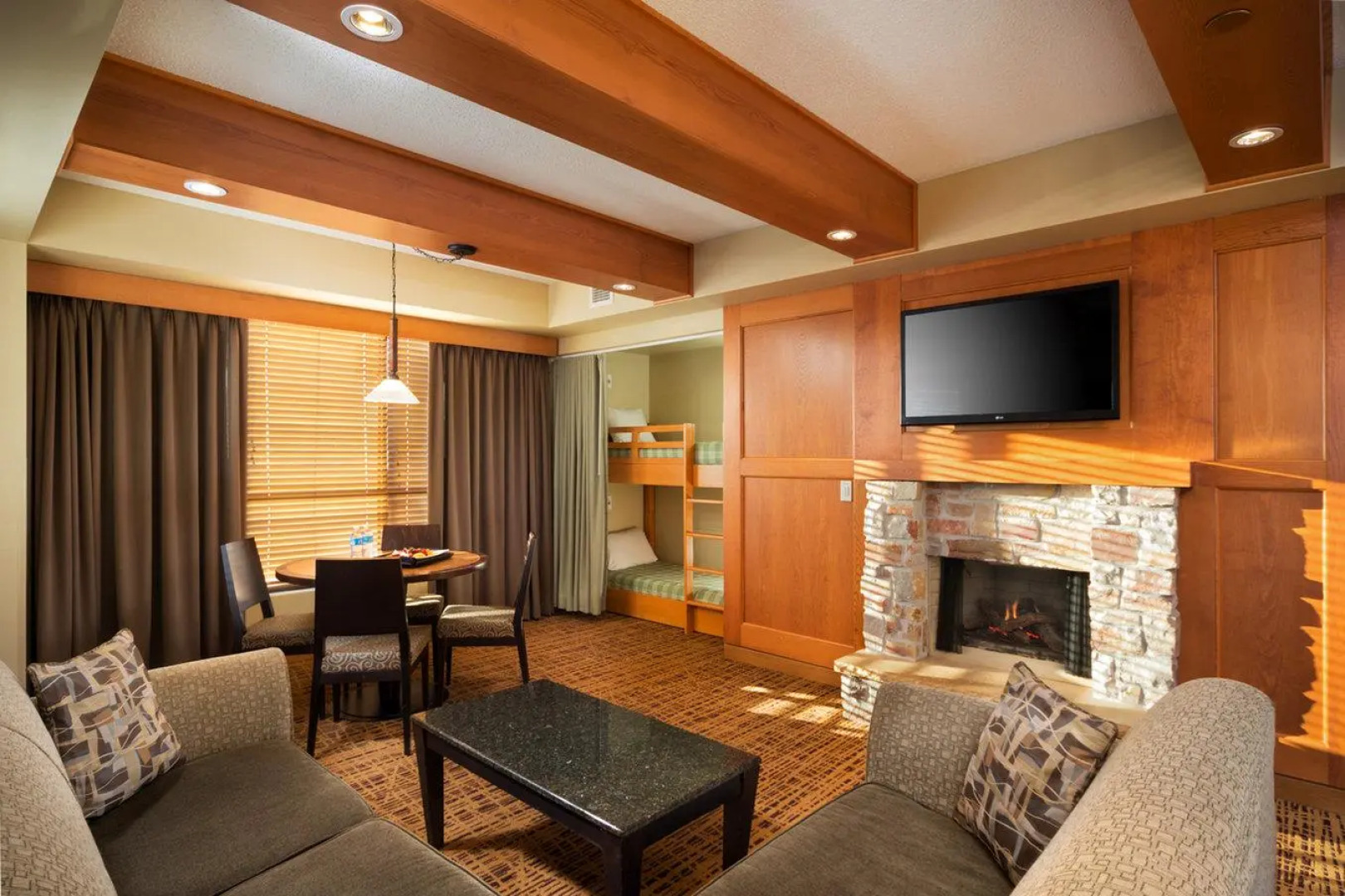 Отель Great Wolf Lodge Bloomington