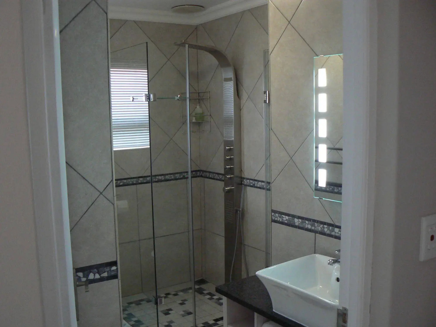Van den Bergs Guesthouse B&B