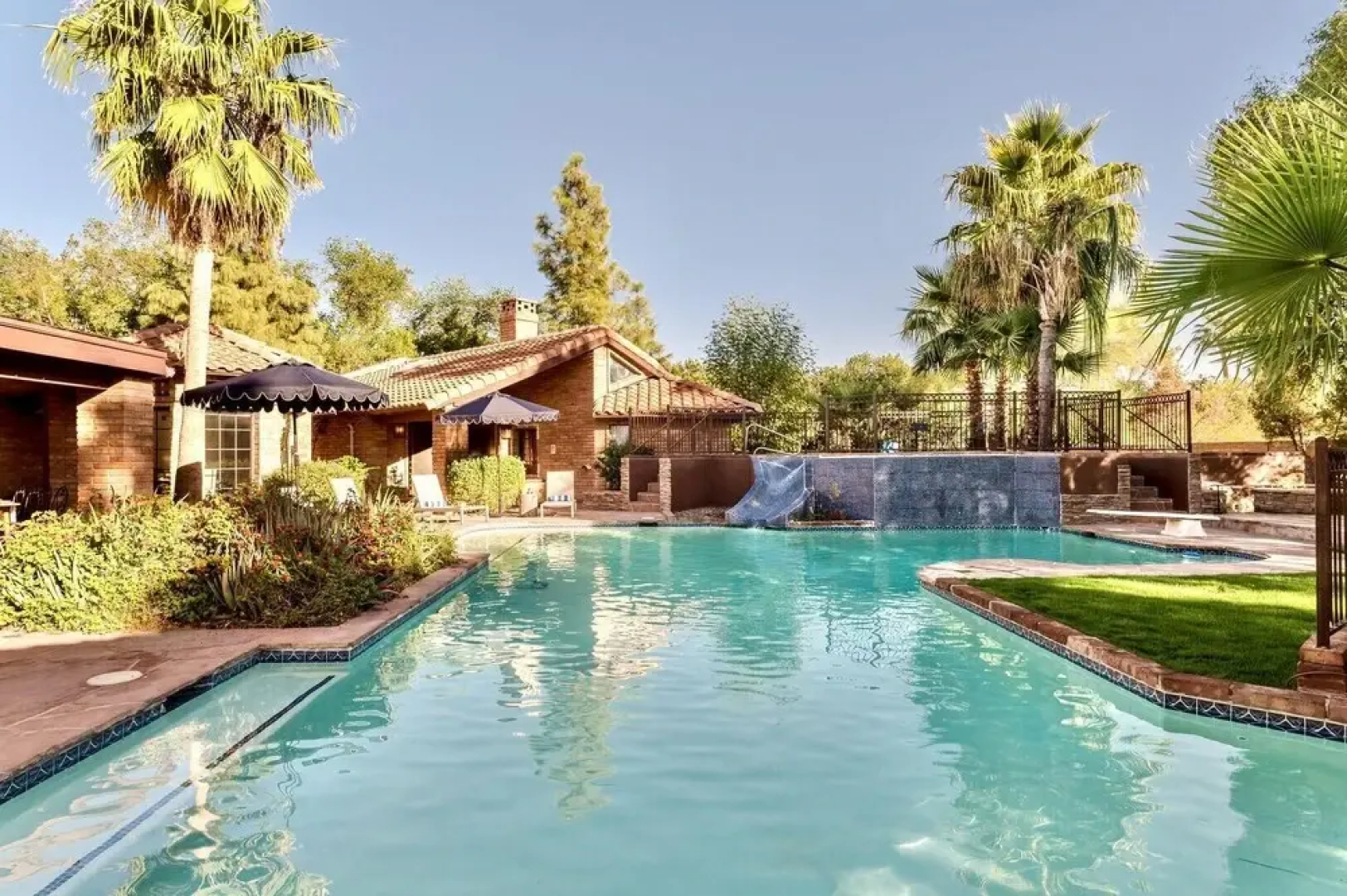 Rancho Cristal - Desert Oasis w Waterslide & Sauna