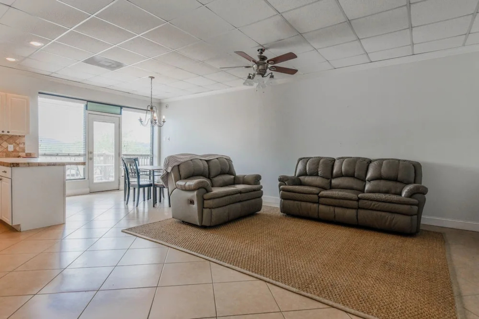 Overlooking The Marina At River Rocks Landing 1 Bedroom Condo