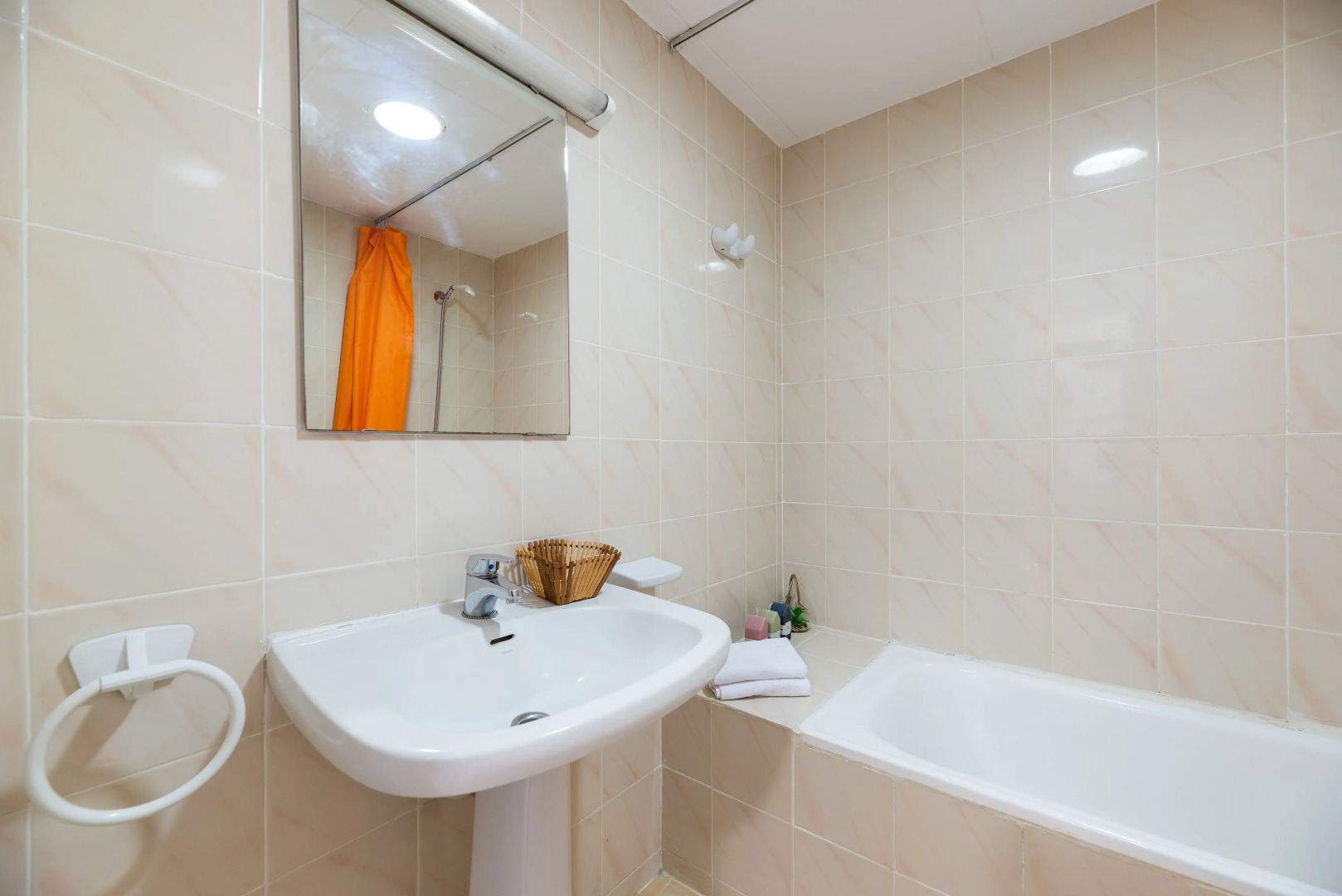 Rentalmar Pins Marina