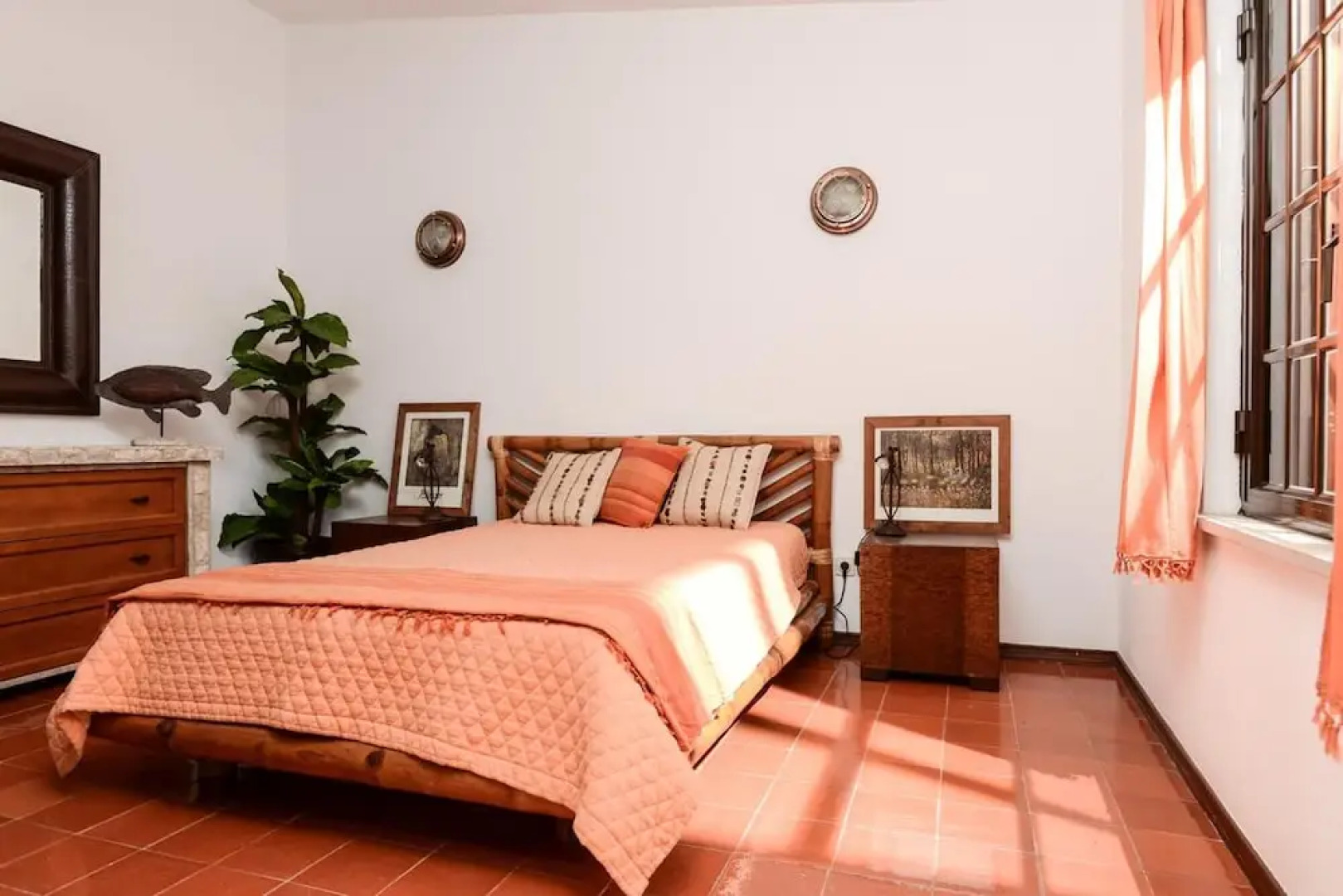 Villa With 2 Bedrooms in Corroios, With Private Pool, Enclosed Garden and Wifi - 5 km From the Beach