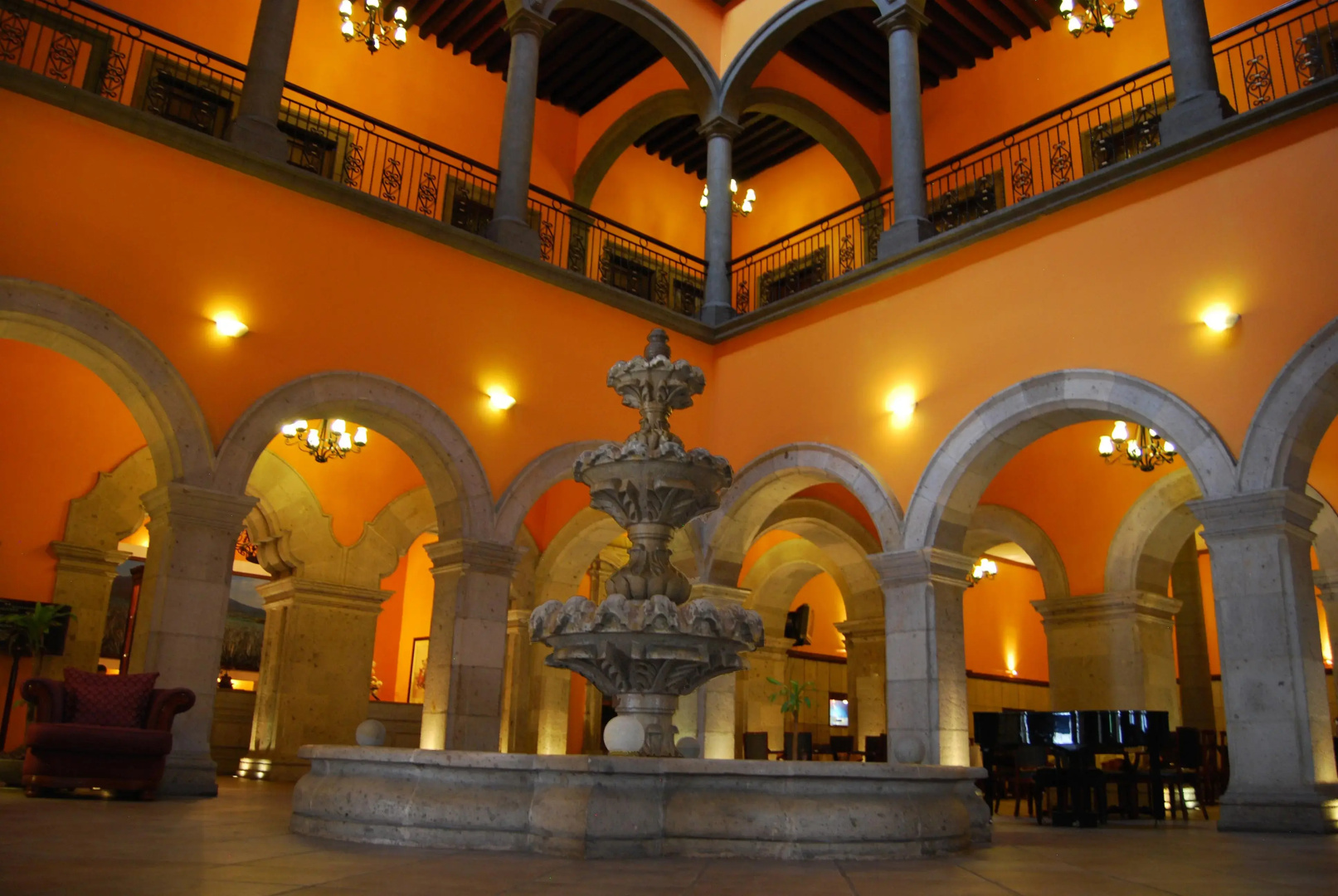 Hotel Morales Historical & Colonial Downtown Core