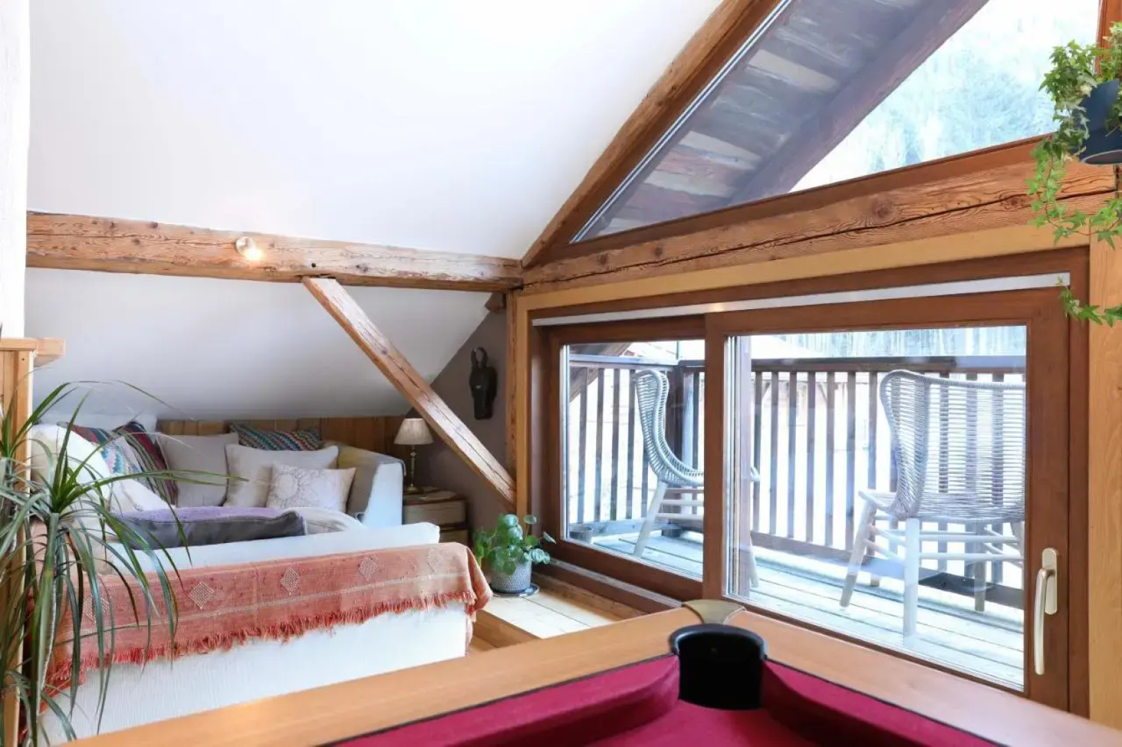 Chalet Sous Les Bois