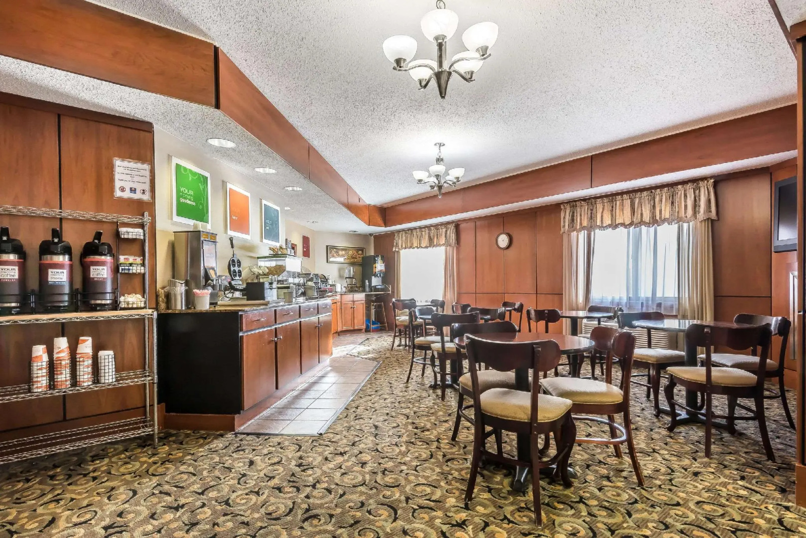 FairBridge Inn & Suites Batavia - Darien Amusement Park