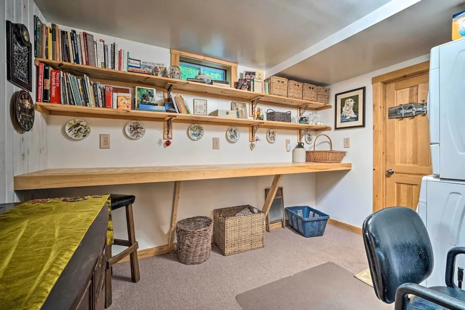 Game Room & Hot Tub: Pet-friendly Mount Snow Gem