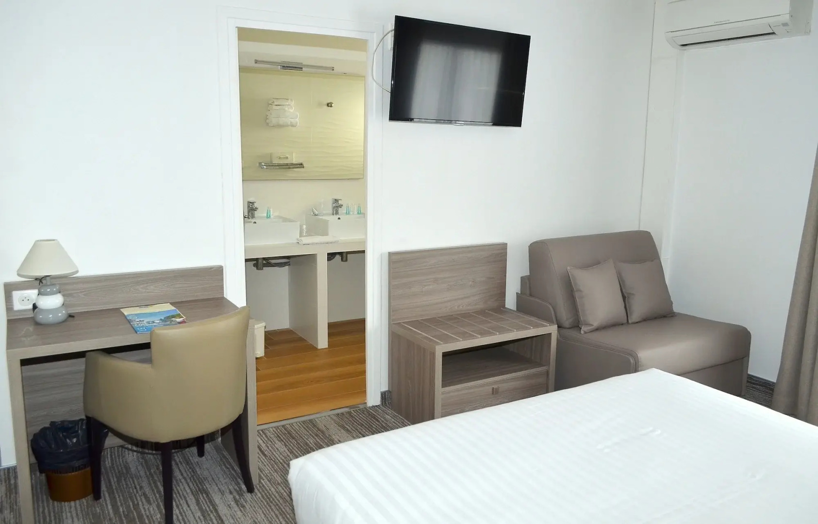 Logis Hotel et Restaurant Le Galion Canet Plage