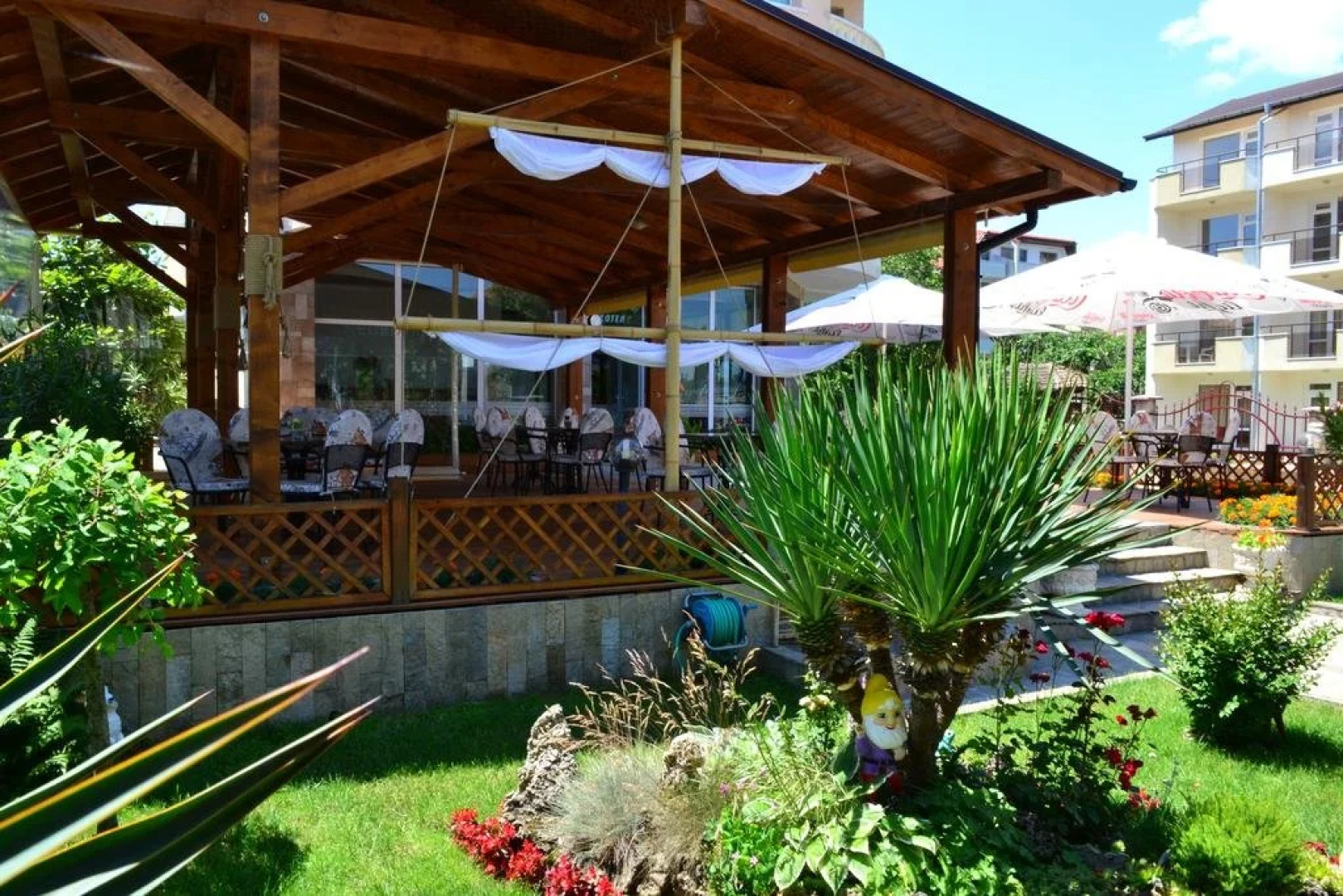 Saint George Family Hotel
