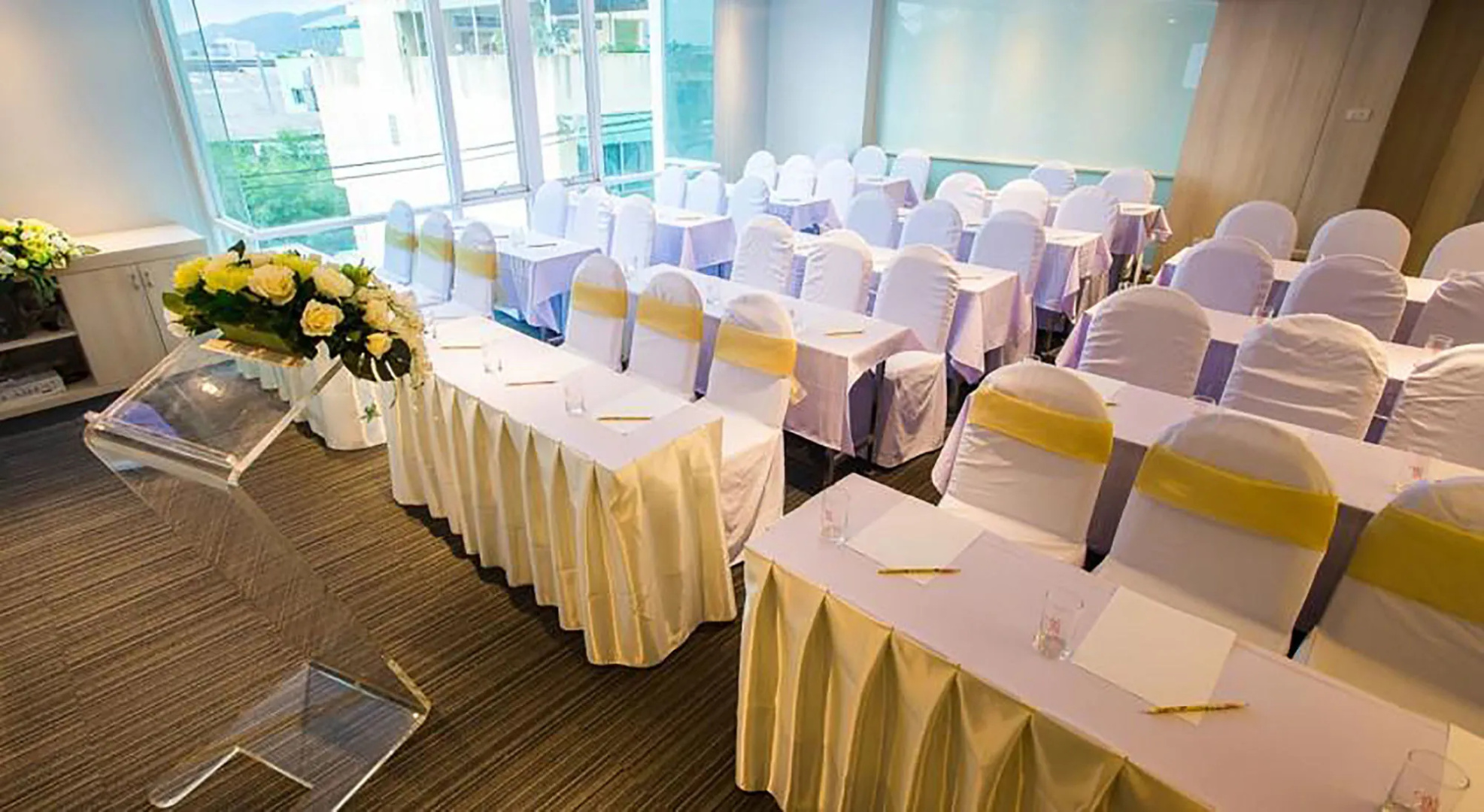 Crystal Hotel Hat Yai