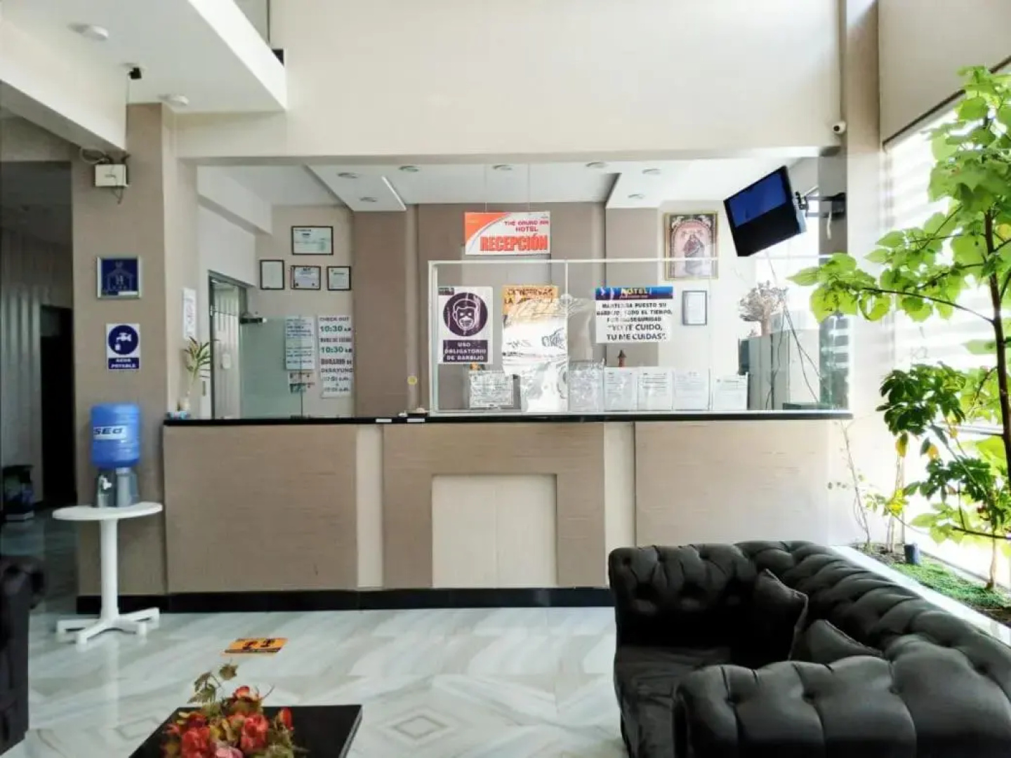 The Oruro Inn