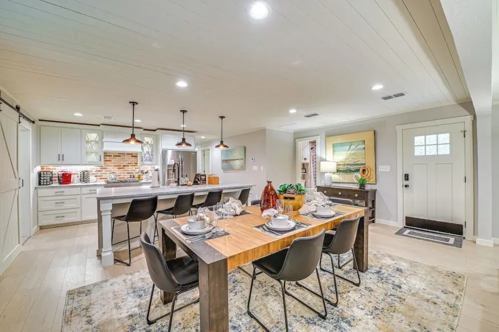 3 Mi to Lake Ray Roberts: Luxe Pilot Point Home