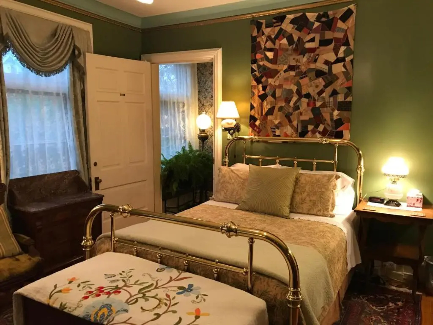 The Gables Bed and Breakfast Philadelphia