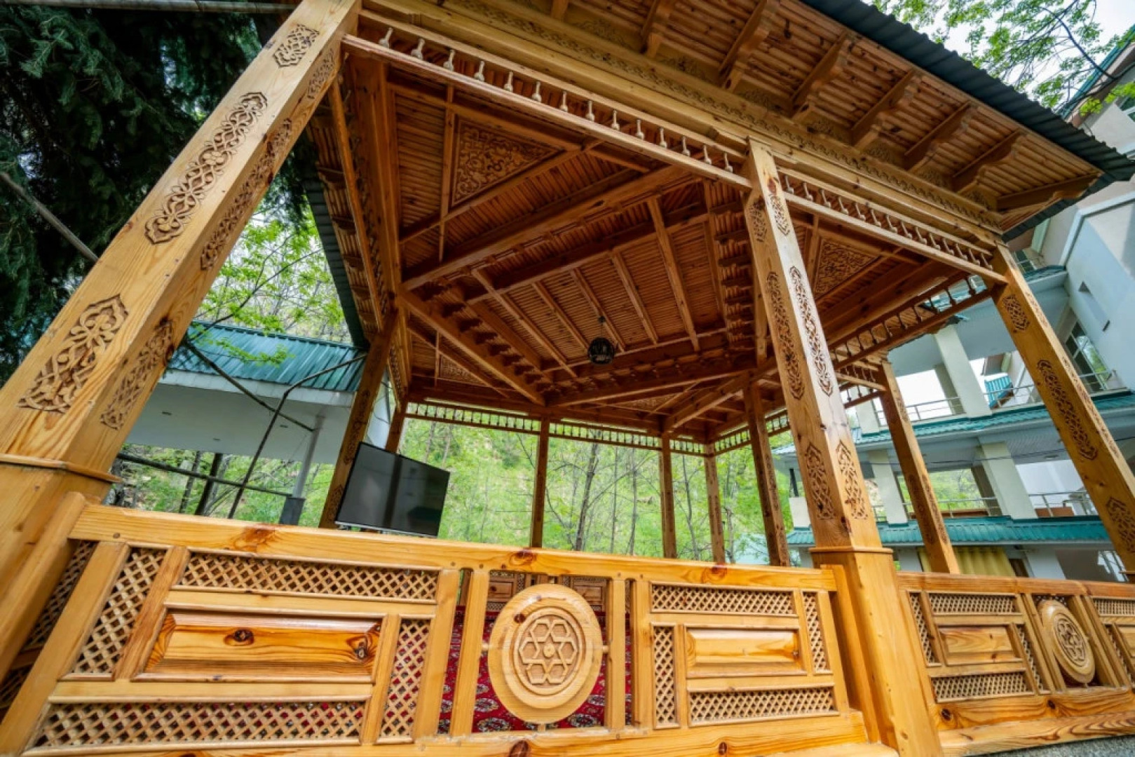 Oqtoshsoy Resort hotel