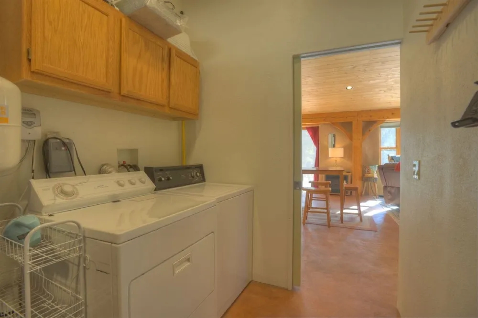 Pine Meadow Cabin